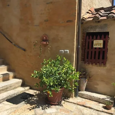 Country house Country House Torre A Castello